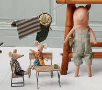 Pig, Overall